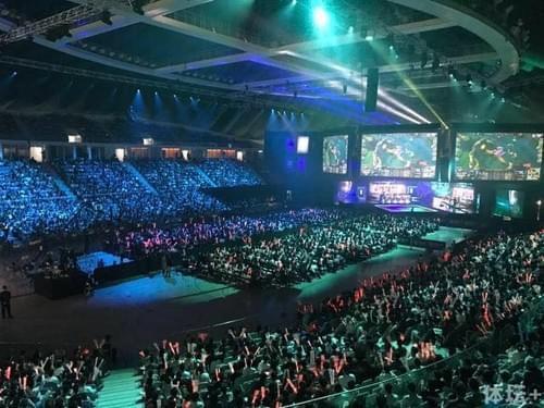 有竞争力的 有竞争力的