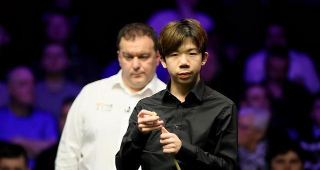 两位小选手 两位小选手