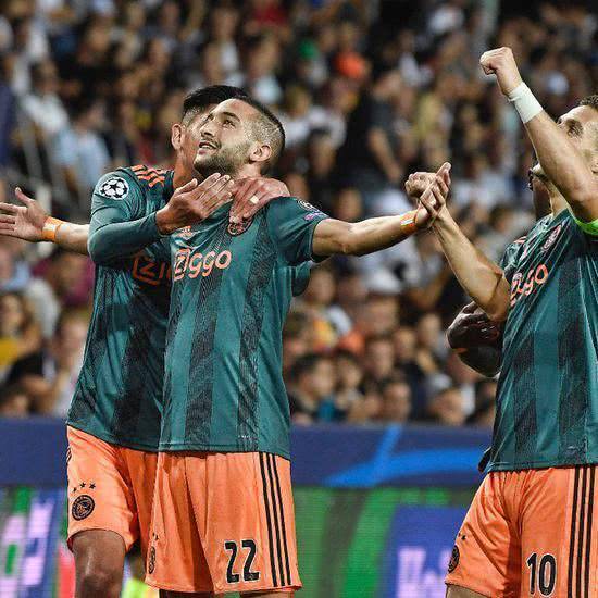 且消息源通 且消息源通