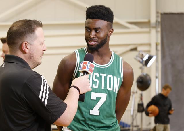 球员缺席 球员缺席