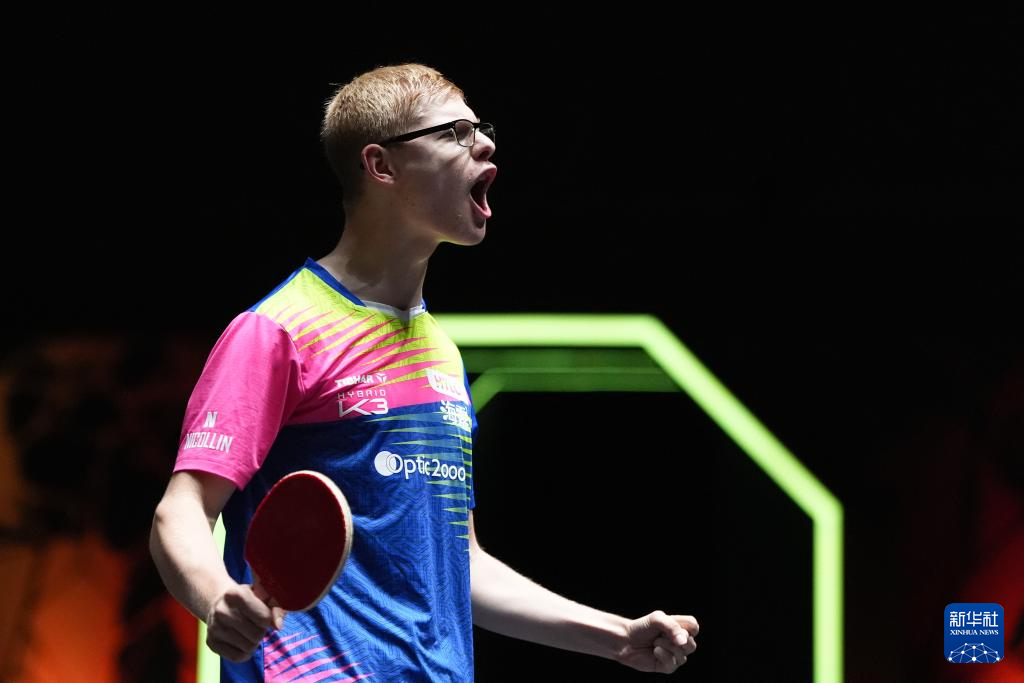 在西部争冠 在西部争冠