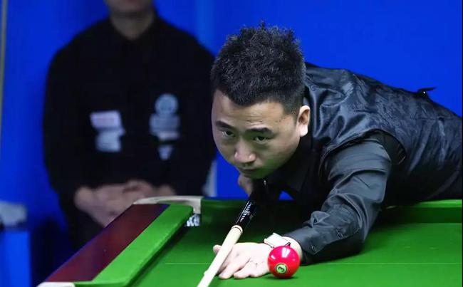 成功将球打 成功将球打